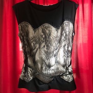 Belted NY&C stretch top.